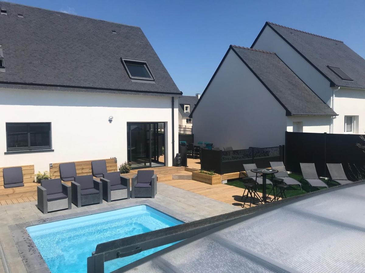 Maison 10 Pers En Bord De Mer Avec Piscine Chauffee Toute L'Annee, Spa Et Hamman Surzur Екстериор снимка
