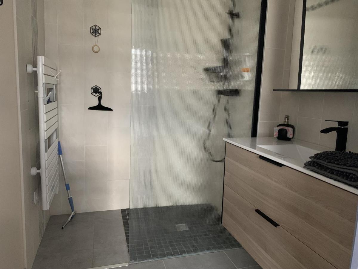 Maison 10 Pers En Bord De Mer Avec Piscine Chauffee Toute L'Annee, Spa Et Hamman Surzur Екстериор снимка